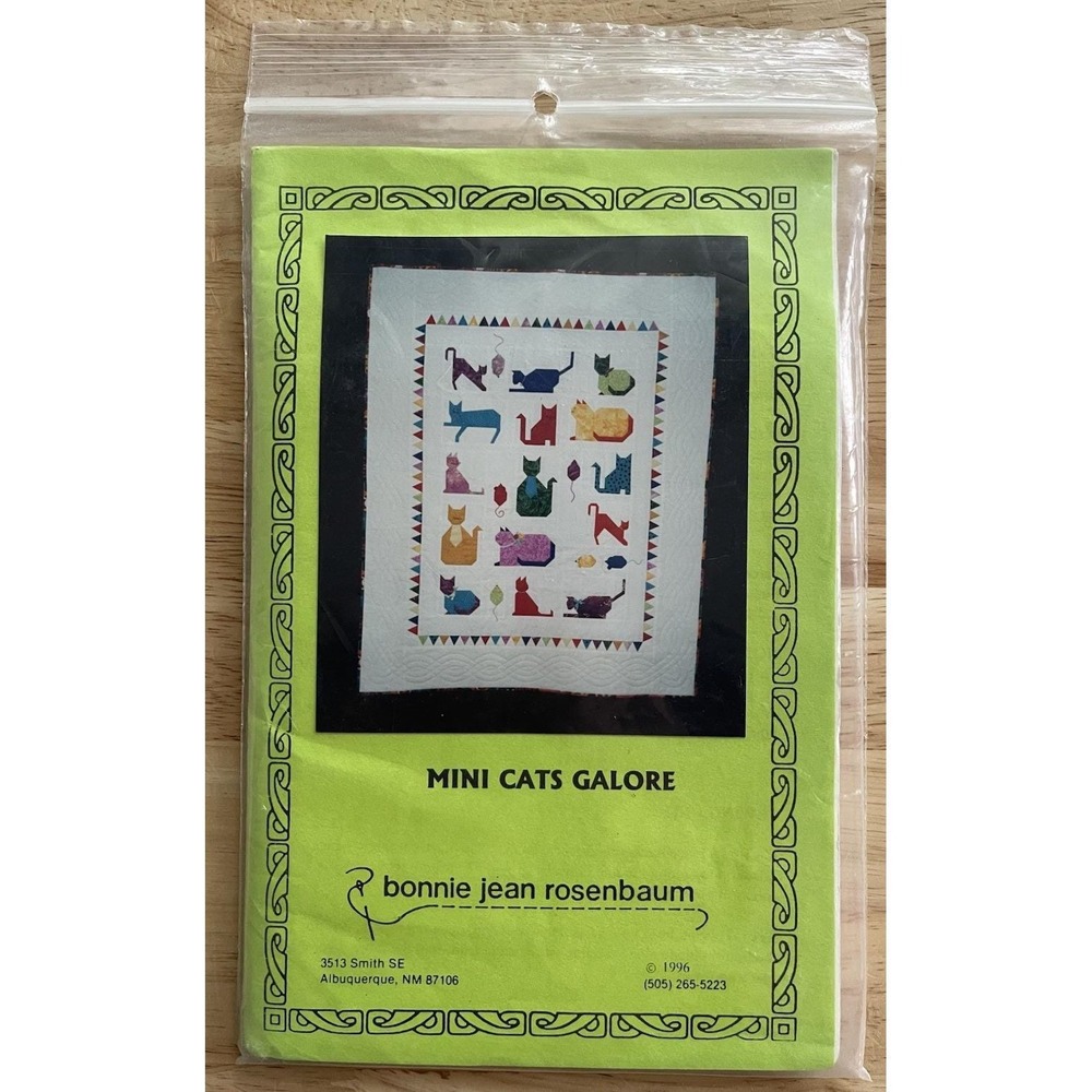 MINI CATS GALORE 32.25"x40.25" Quilt Pattern‎ By Bonnie Jean Rosenbaum